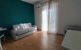 Aura Apartment Bari